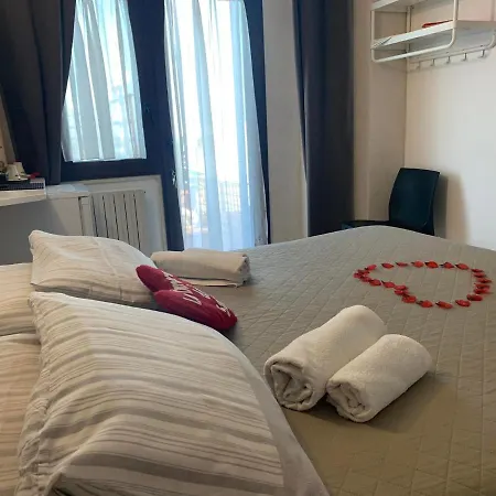 Le Dimore Del Sarto Couette-café 3*
