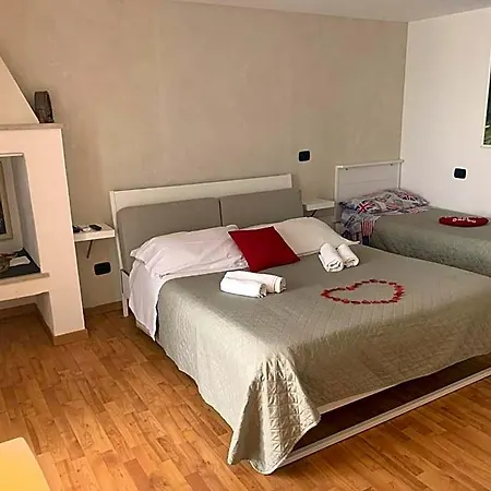 Le Dimore Del Sarto Polignano A Mare Bed & Breakfast 3*