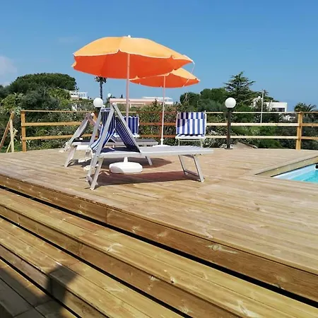 Le Dimore Del Sarto Polignano A Mare Bed & Breakfast 3*