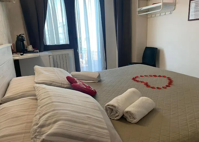 Le Dimore Del Sarto Polignano A Mare Frühstückspension 3*