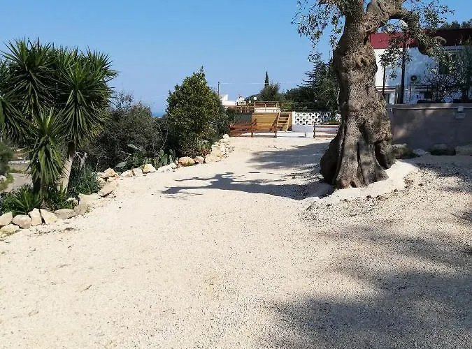 Le Dimore Del Sarto Polignano A Mare Frühstückspension 3*